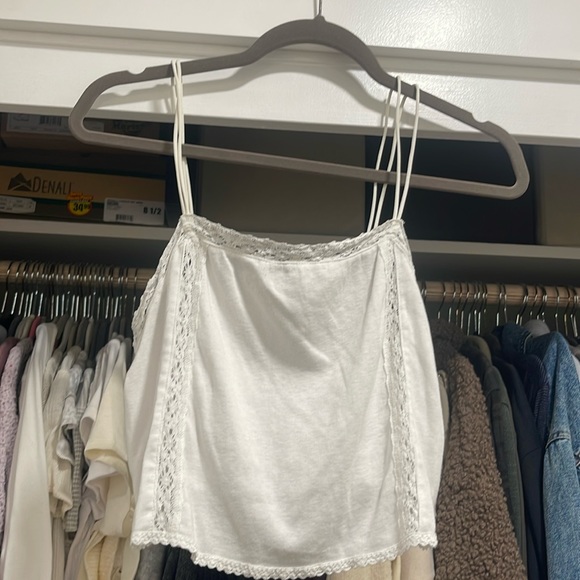 Me to We white tank top from pacsun - Picture 1 of 2